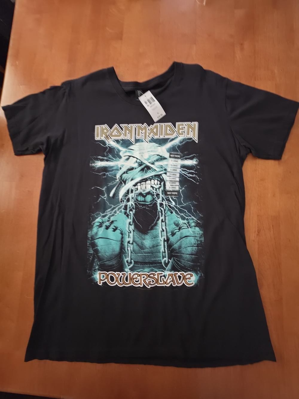 NWT Y2K Iron Maiden Powerslave Band Shirt. Size XL